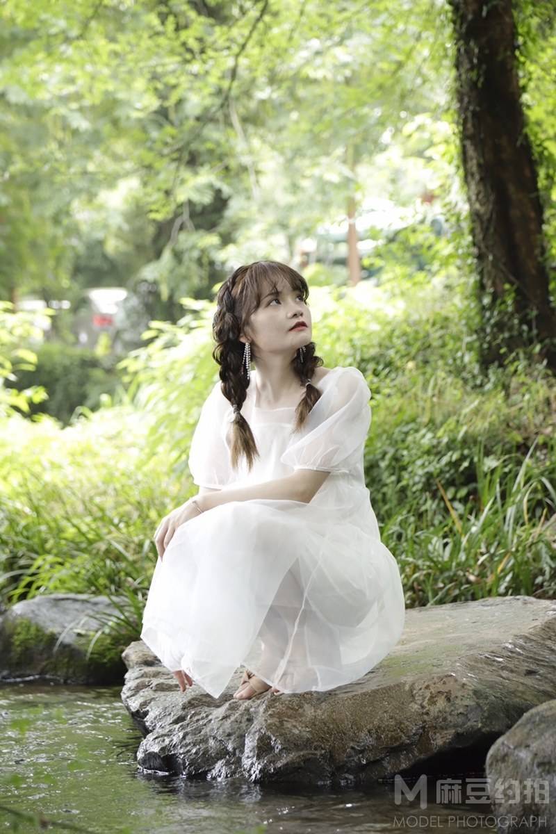 清新模特