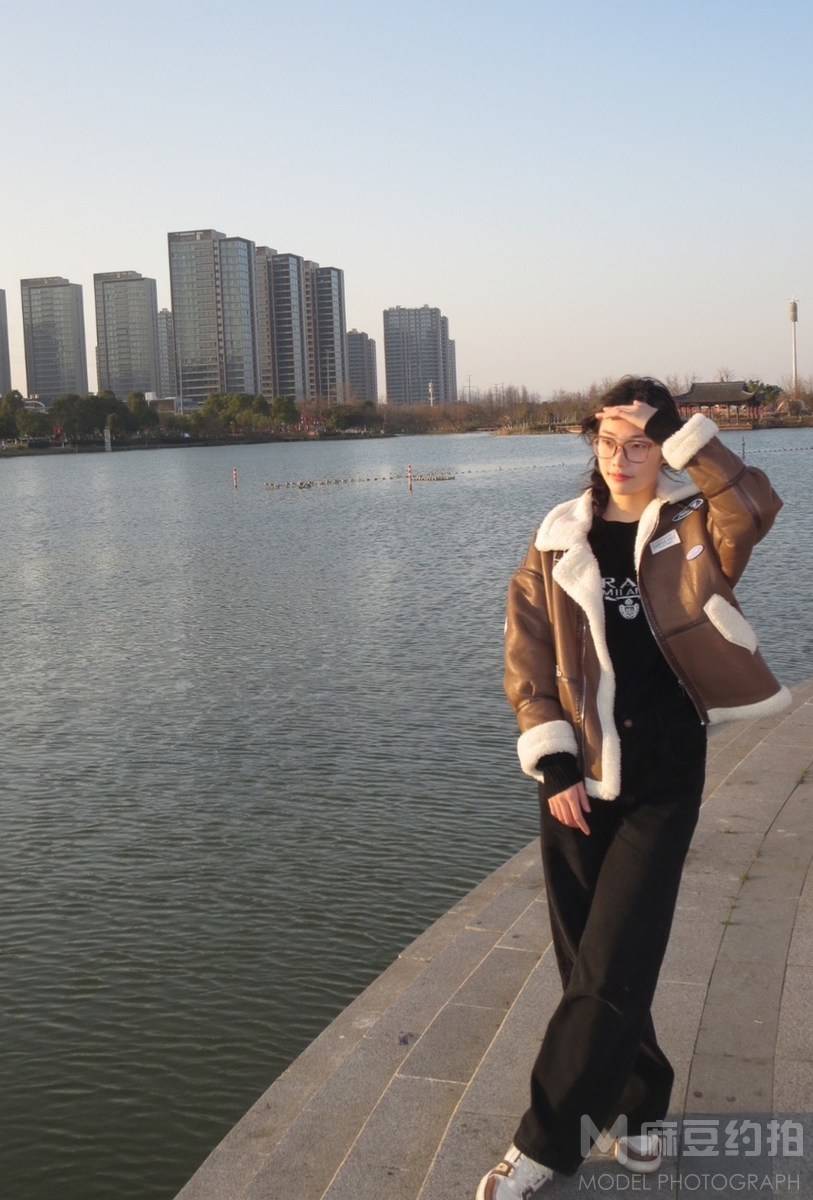 清新模特