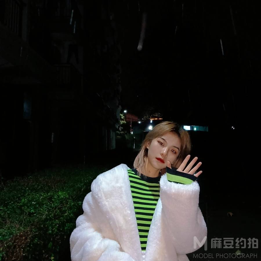 暗黑模特