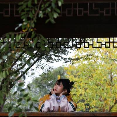 汉服模特