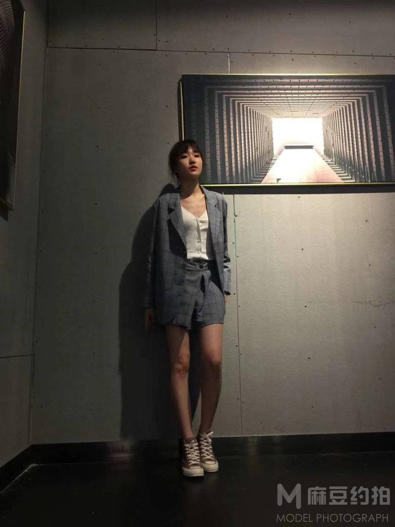 校园模特