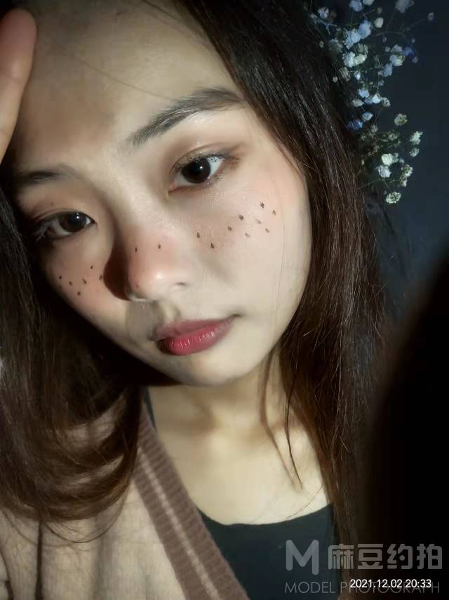 妆容模特