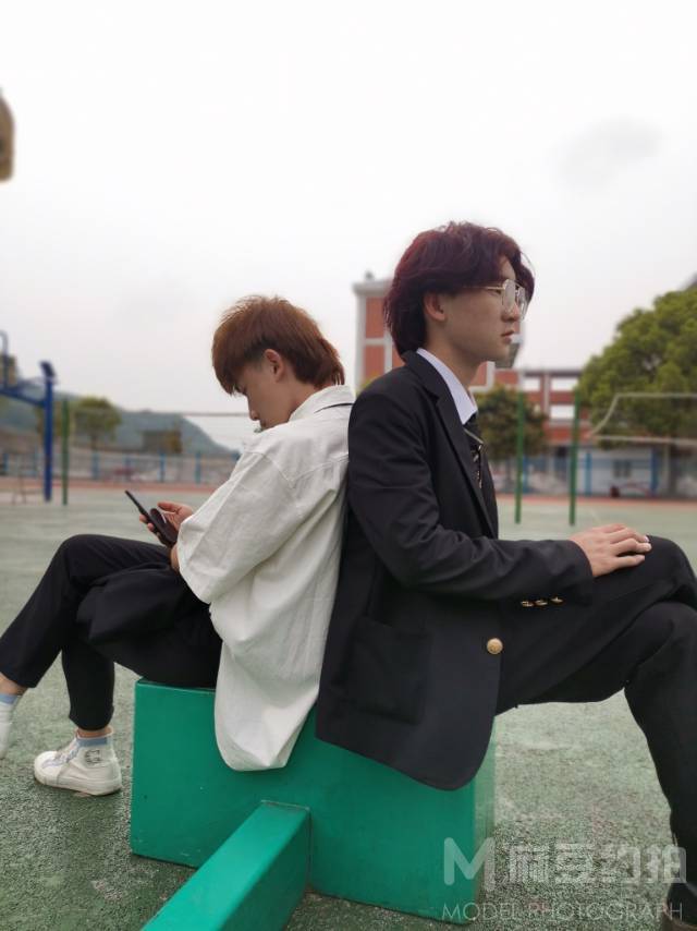 校园模特