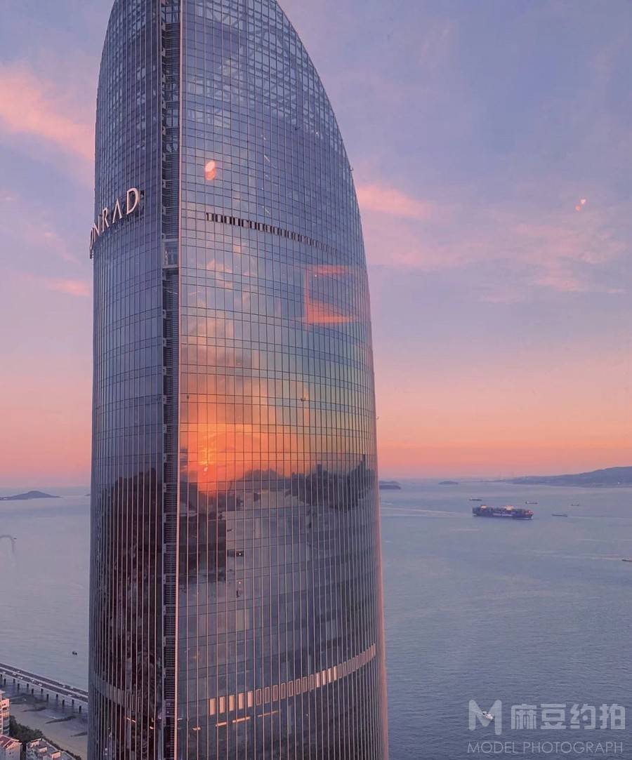 宝丽来模特