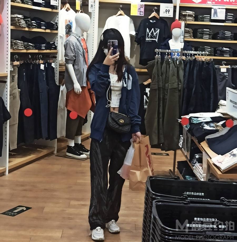 清新模特