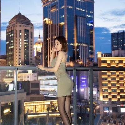 夜景模特