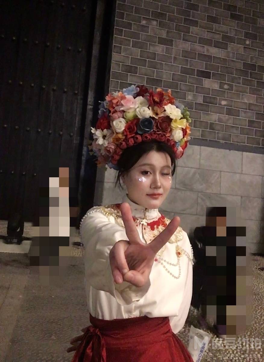 胶片模特