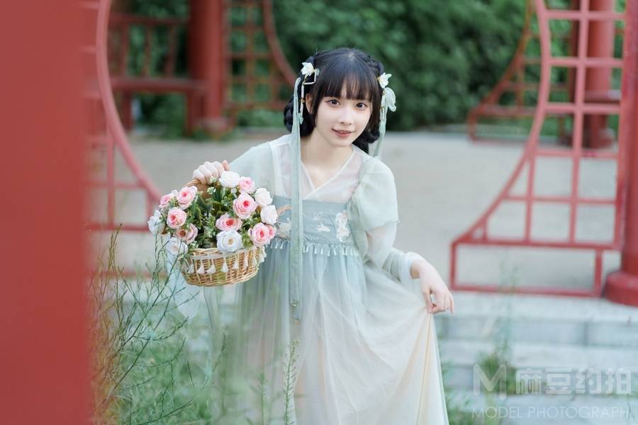 汉服模特