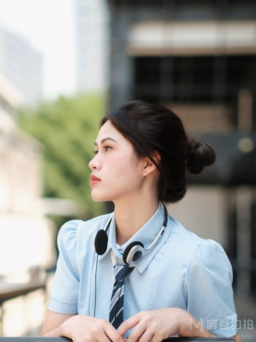 情绪模特