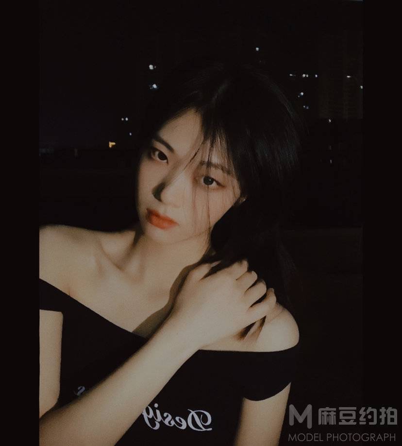 胶片模特