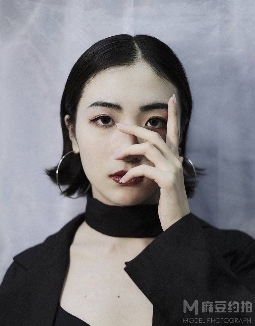 妆容模特