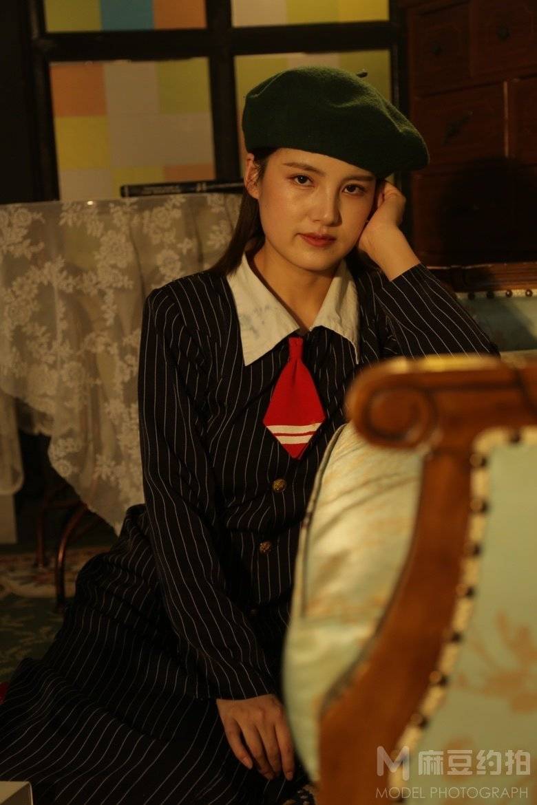 校园模特