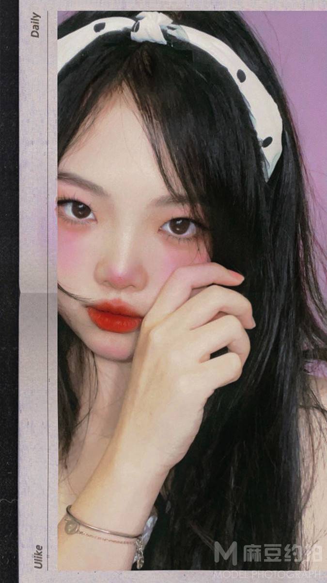 校园模特