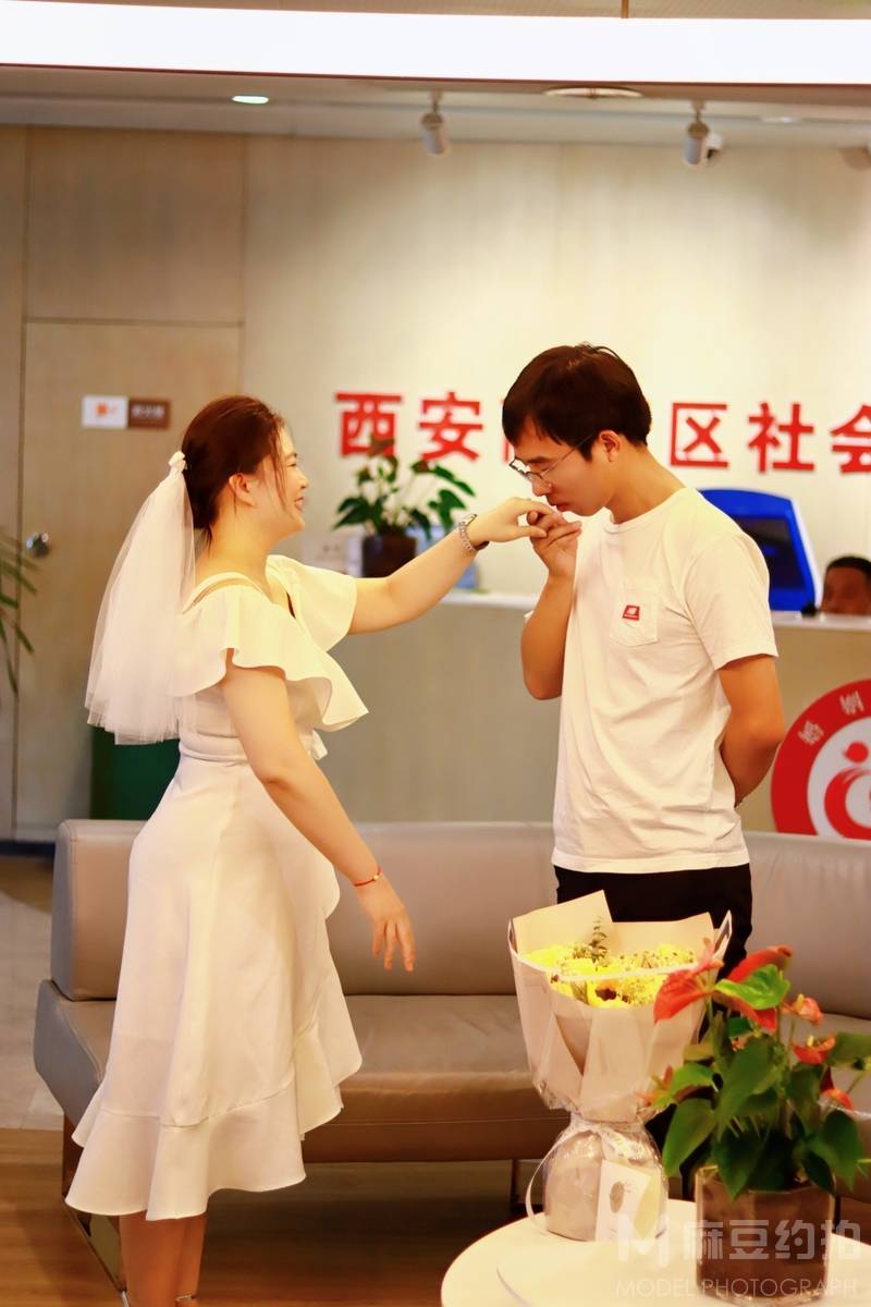 情侣模特