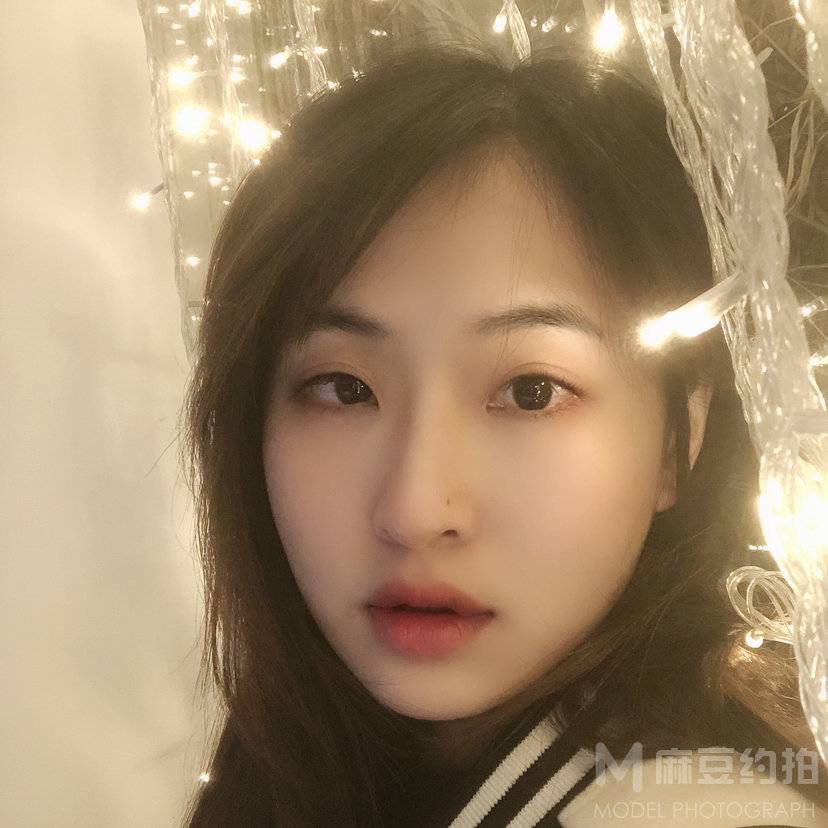 纪实模特