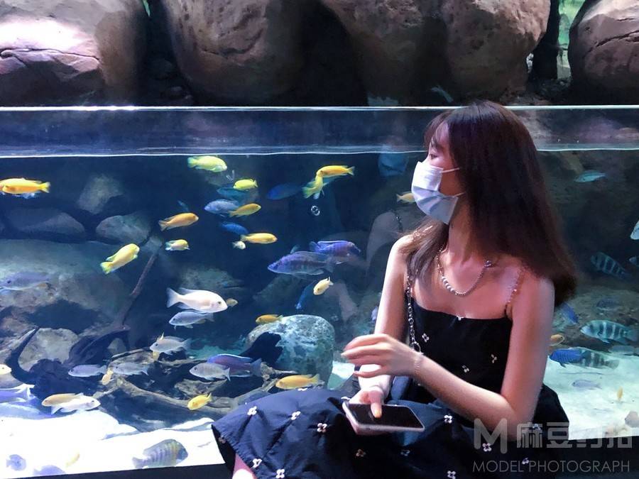 胶片模特