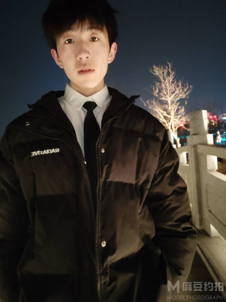 情侣模特