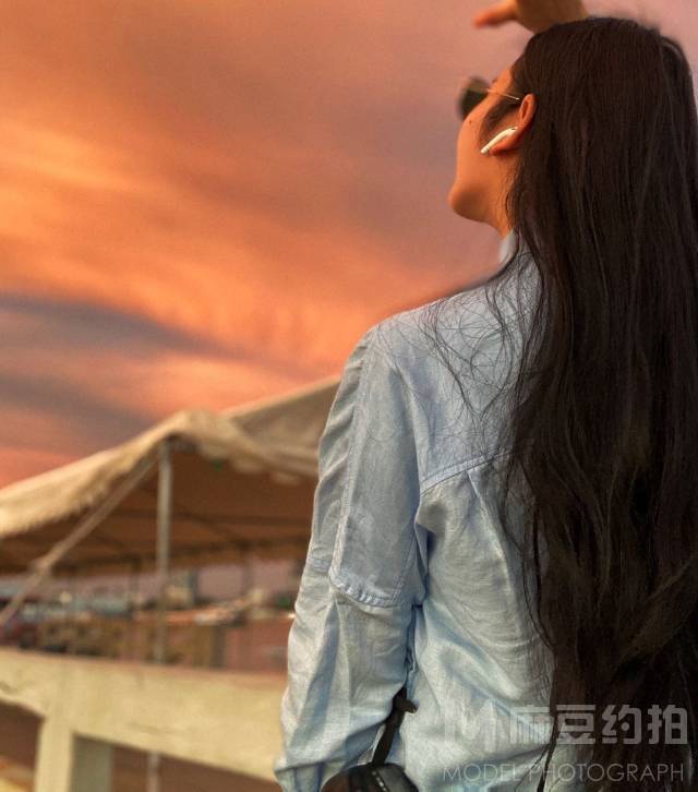 纪实模特