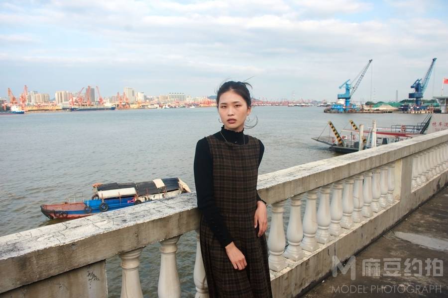 宝丽来模特