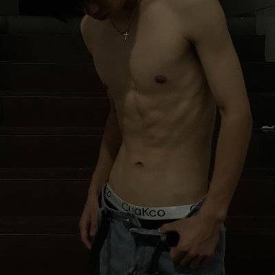 黑白模特
