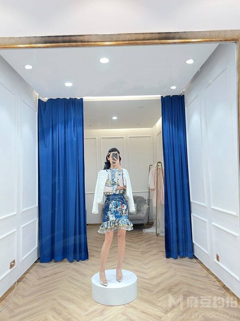 清新模特