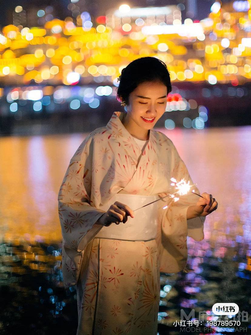 夜景模特