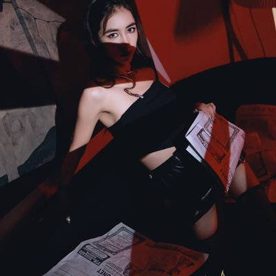 情绪模特
