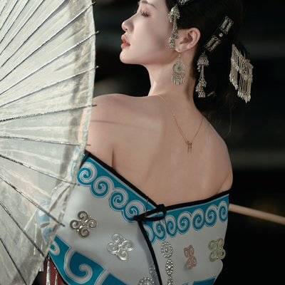 清新模特