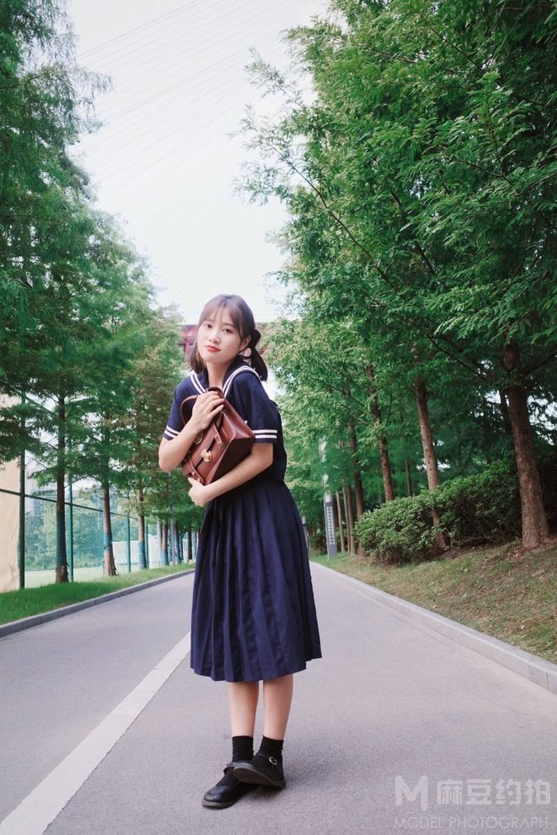 胶片模特