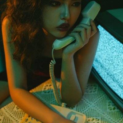 情绪模特