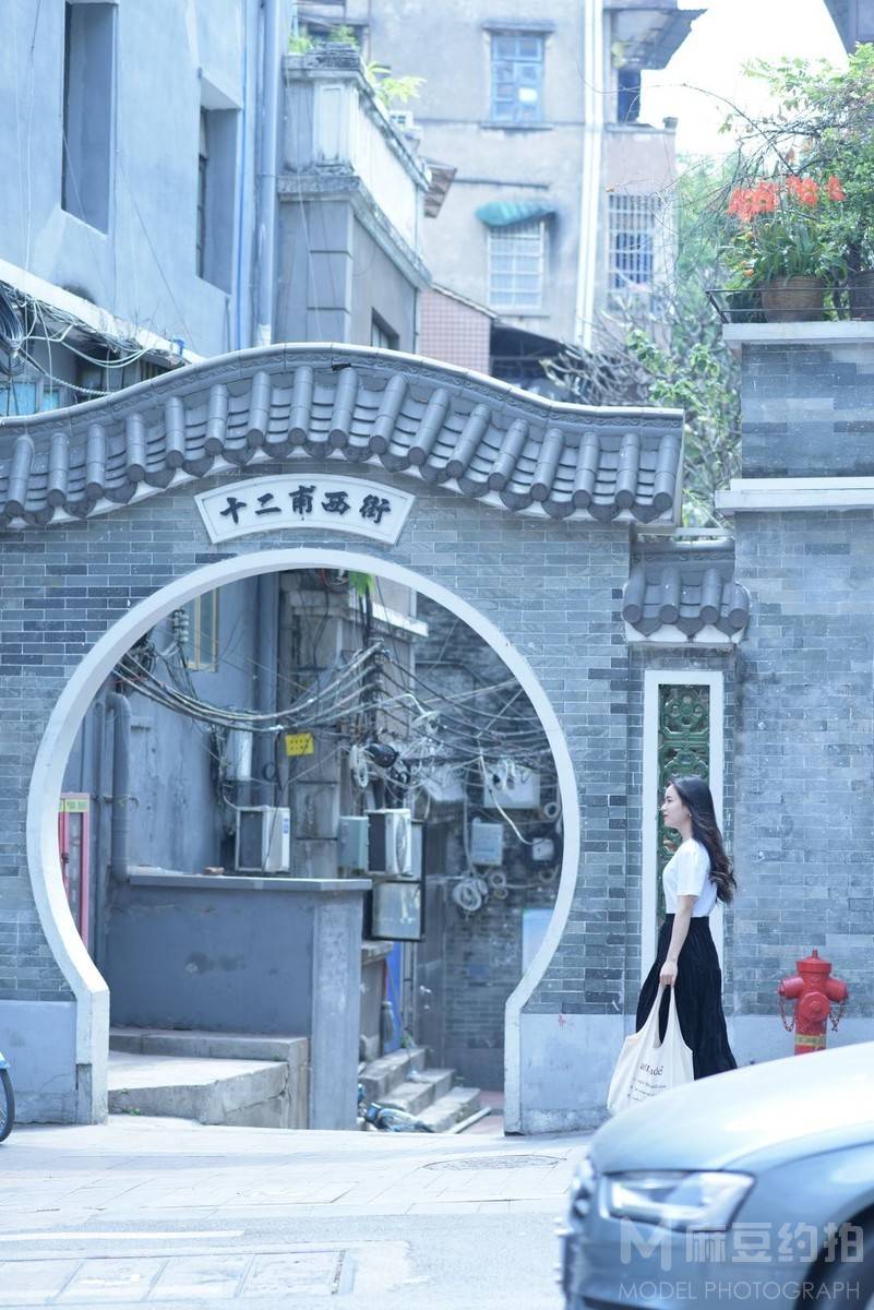 妆容模特