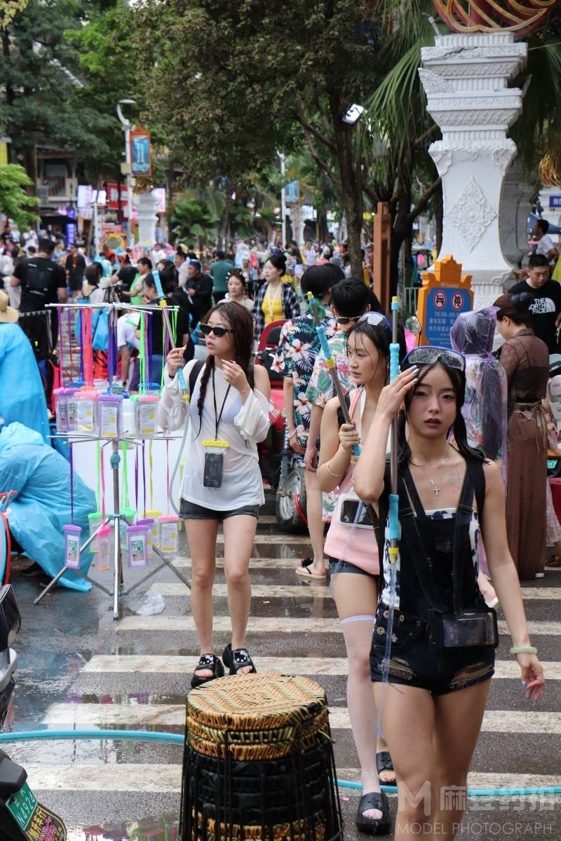 清新模特