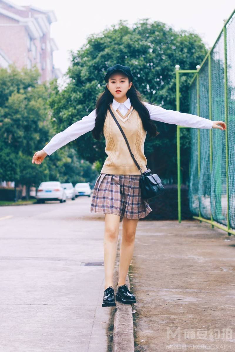 校园模特