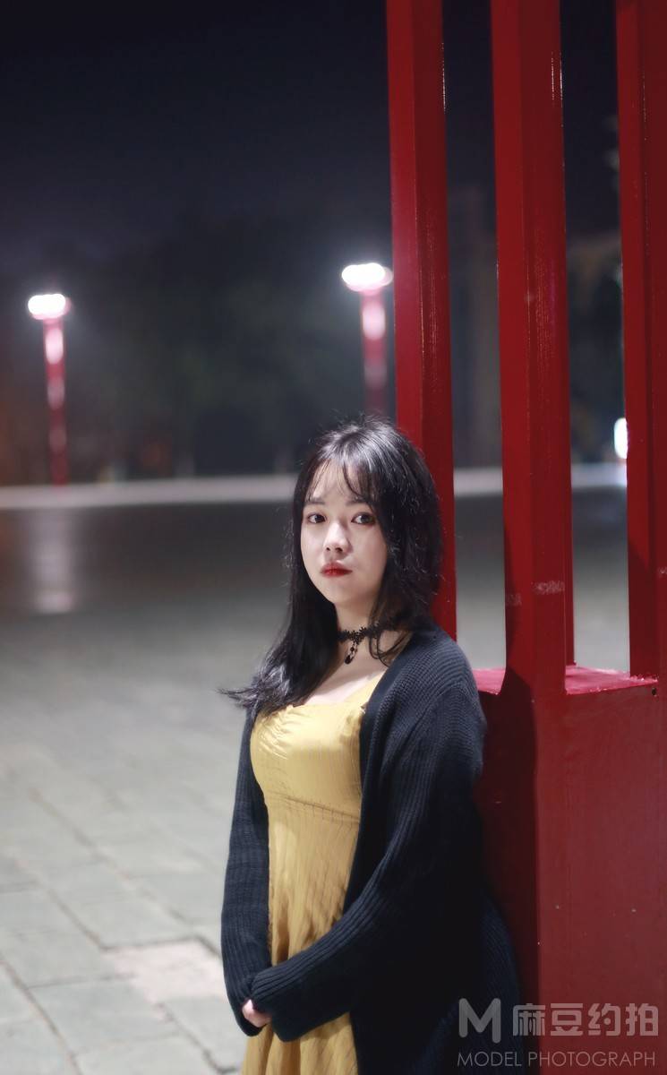 夜景模特