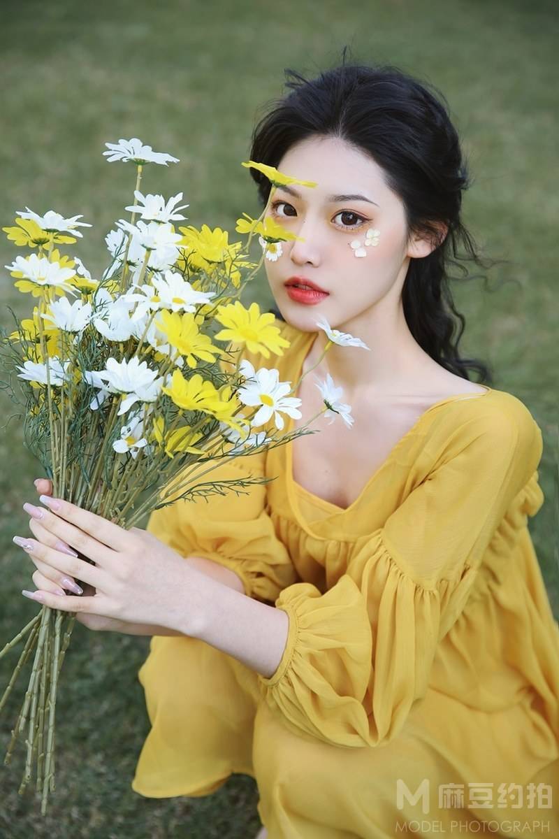 黑白模特