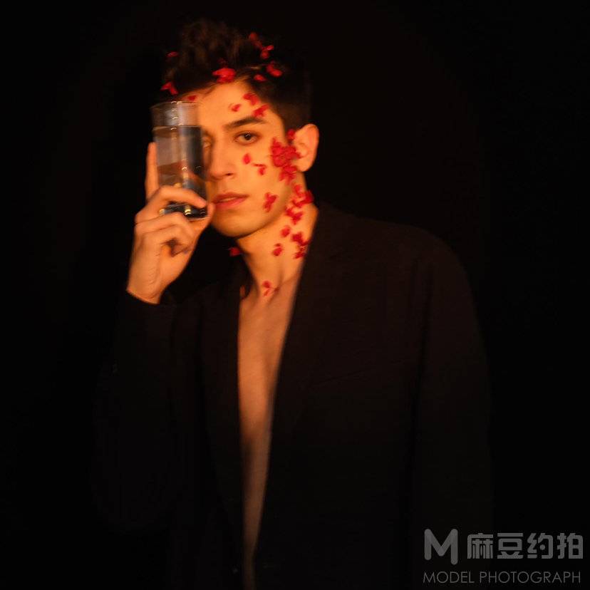 纪实模特
