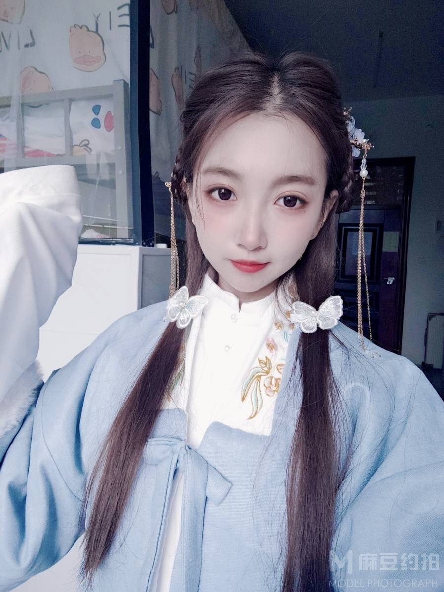 少女模特