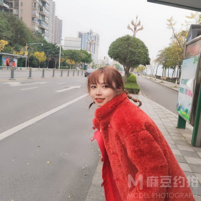 校园模特