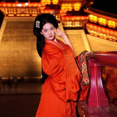 汉服模特