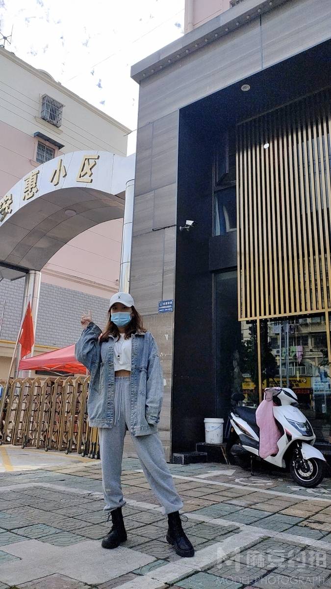 清新模特