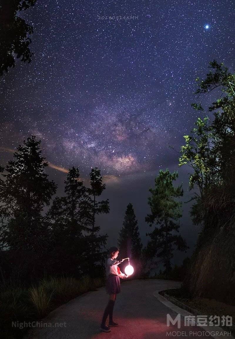 夜景模特