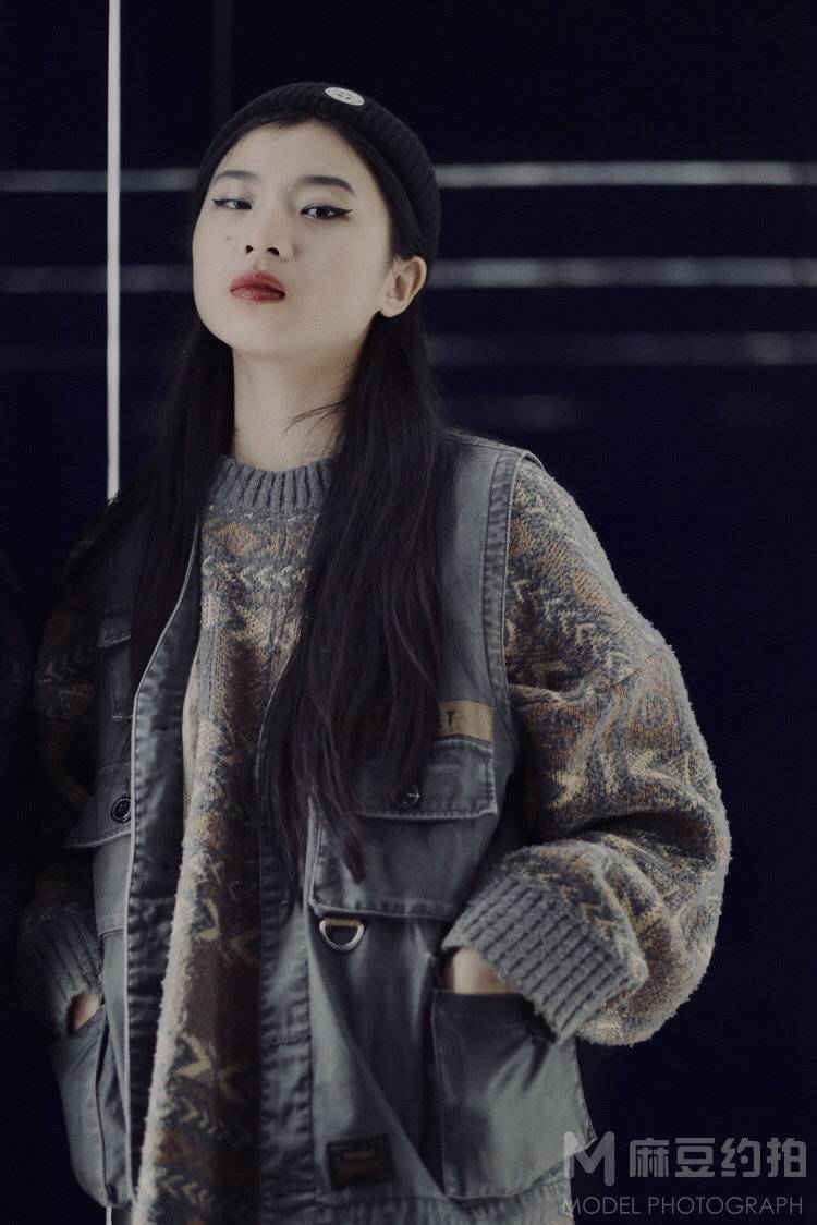 情绪模特