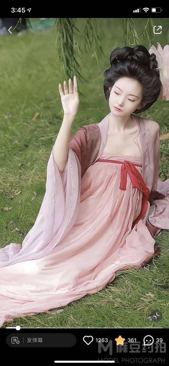 汉服模特