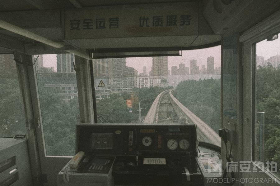 胶片模特