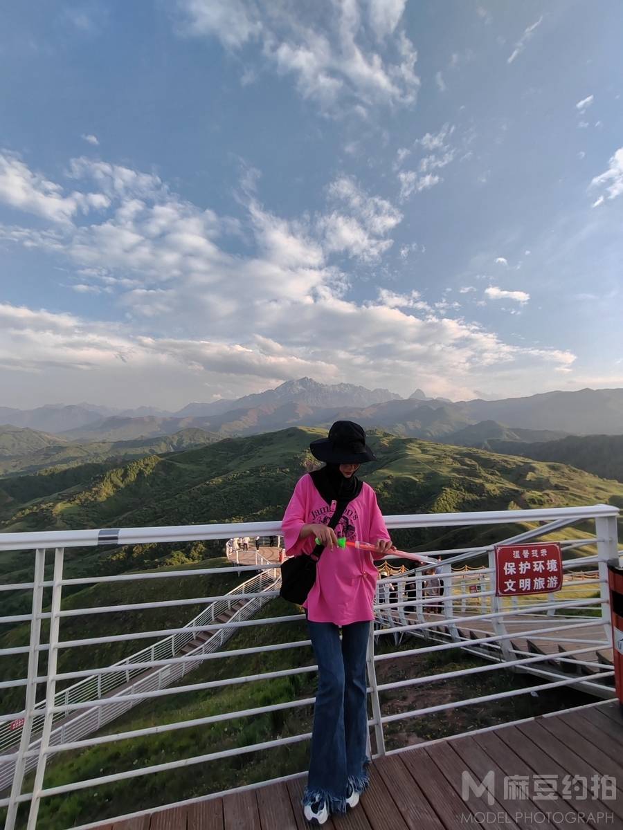清新模特