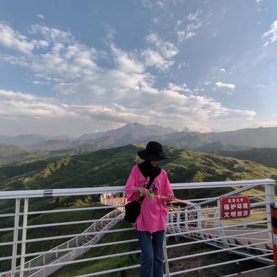 清新模特