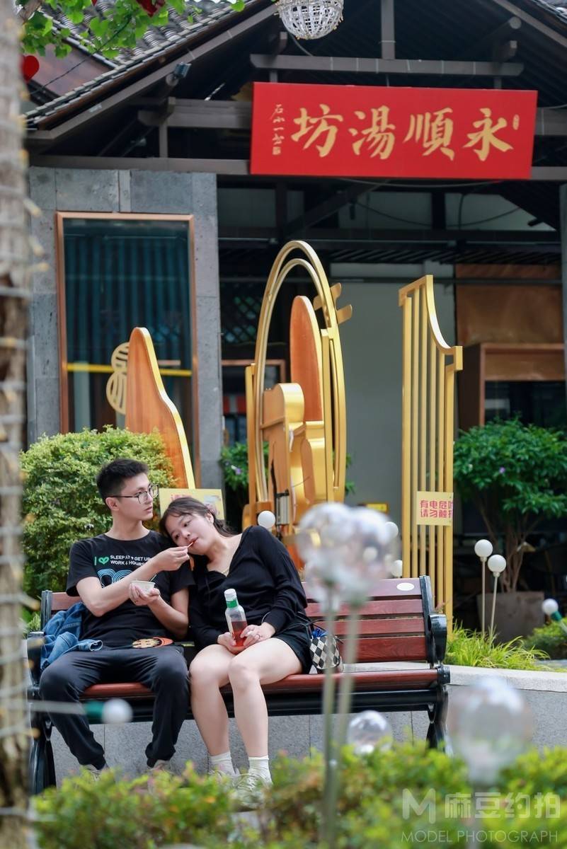纪实模特