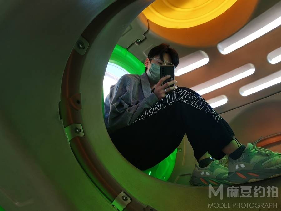 情侣模特