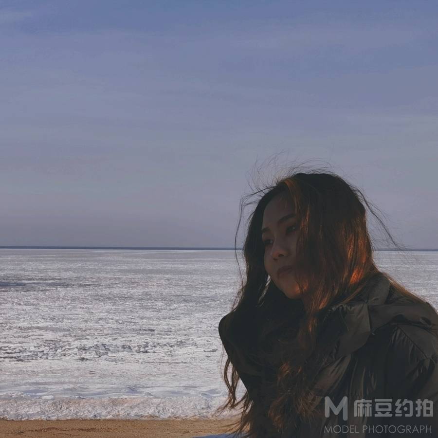 纪实模特