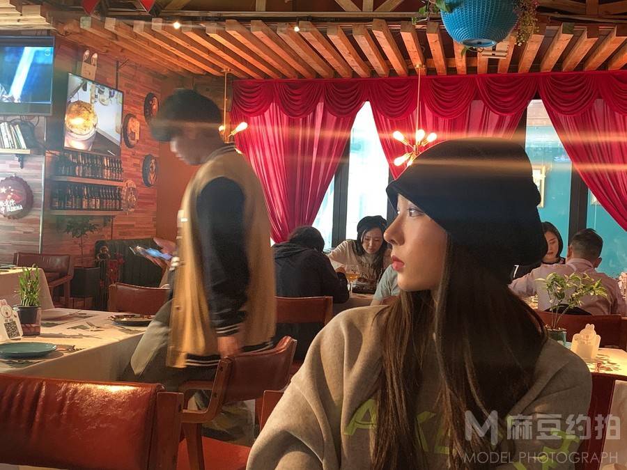妆容模特